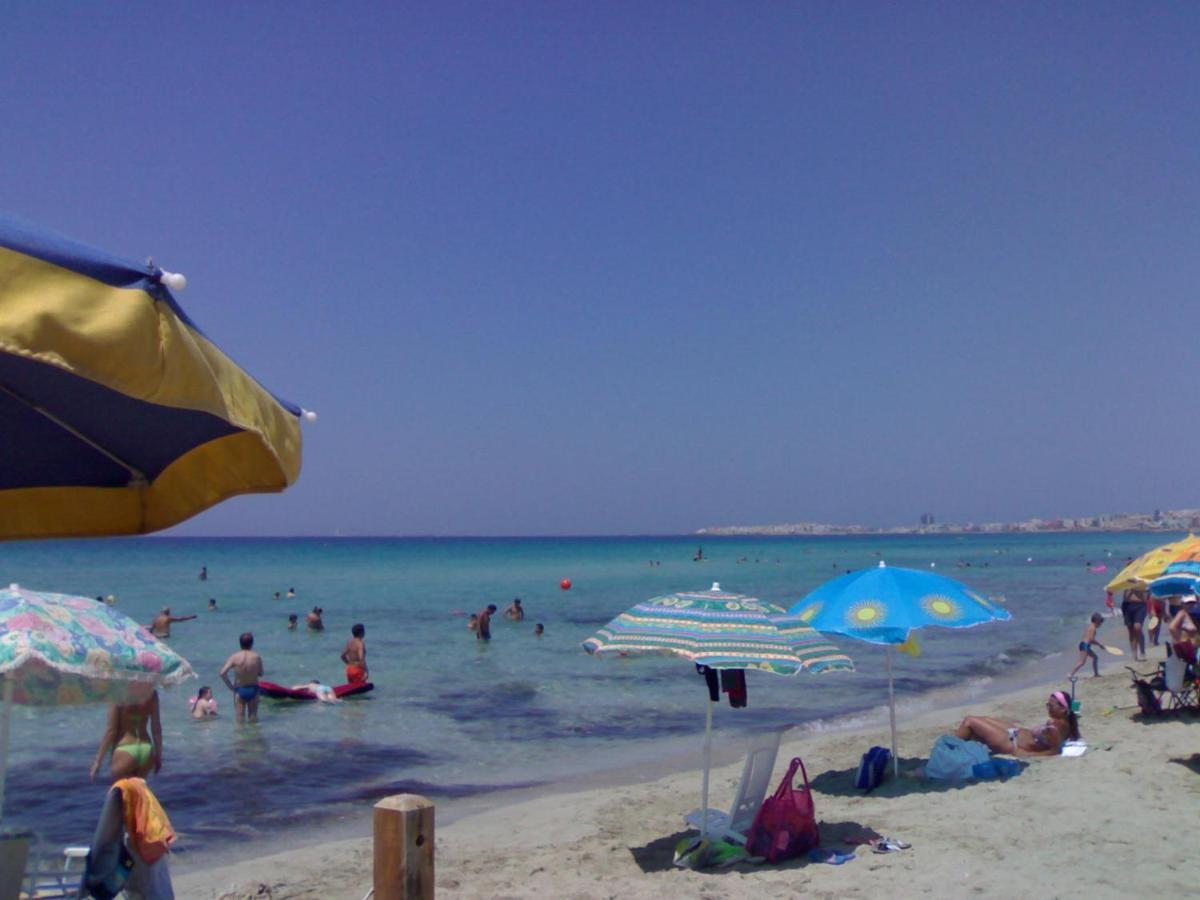 Minzoni Tony Gallipoli Esterno foto